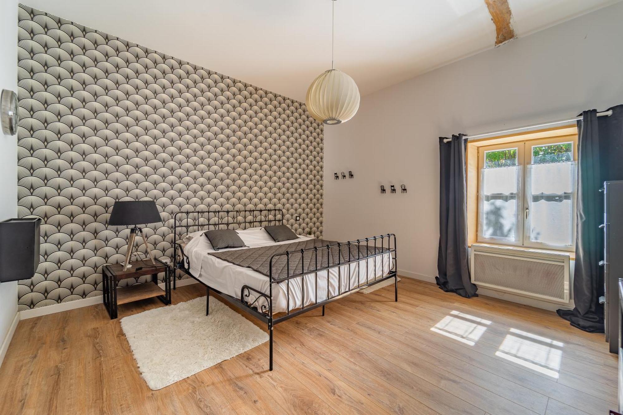 Cosy Room'S Frontonas Luaran gambar